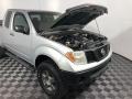 Nissan Frontier SE King Cab 4x4 Radiant Silver photo #11