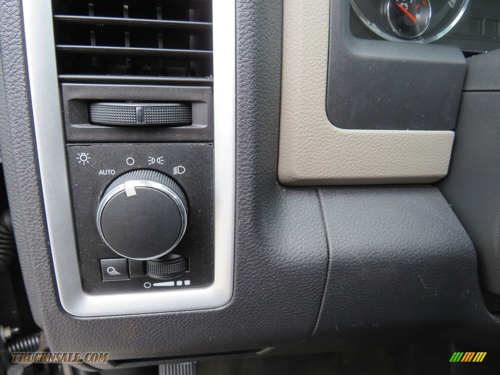 2011 Ram 1500 SLT Regular Cab 4x4 - Mineral Gray Metallic / Dark Slate Gray/Medium Graystone photo #18