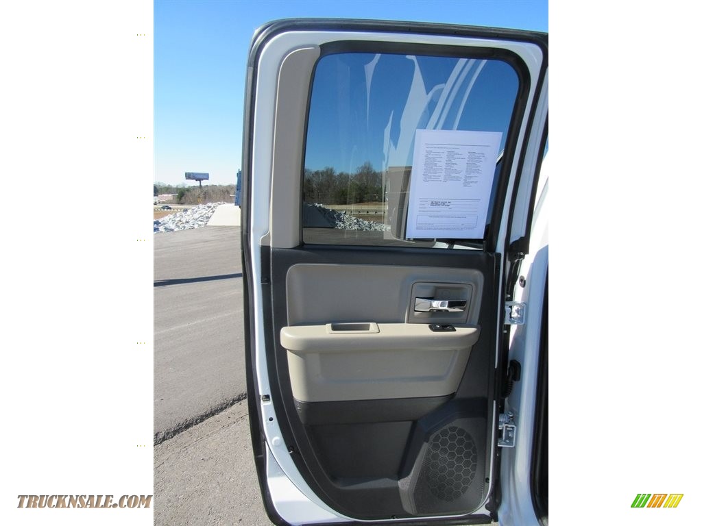 2011 Ram 1500 SLT Quad Cab 4x4 - Bright White / Dark Slate Gray/Medium Graystone photo #25