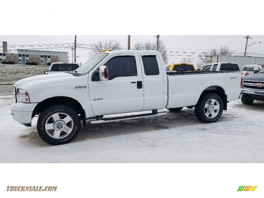 2007 F250 Super Duty Lariat SuperCab 4x4 - Oxford White Clearcoat / Black Leather photo #2