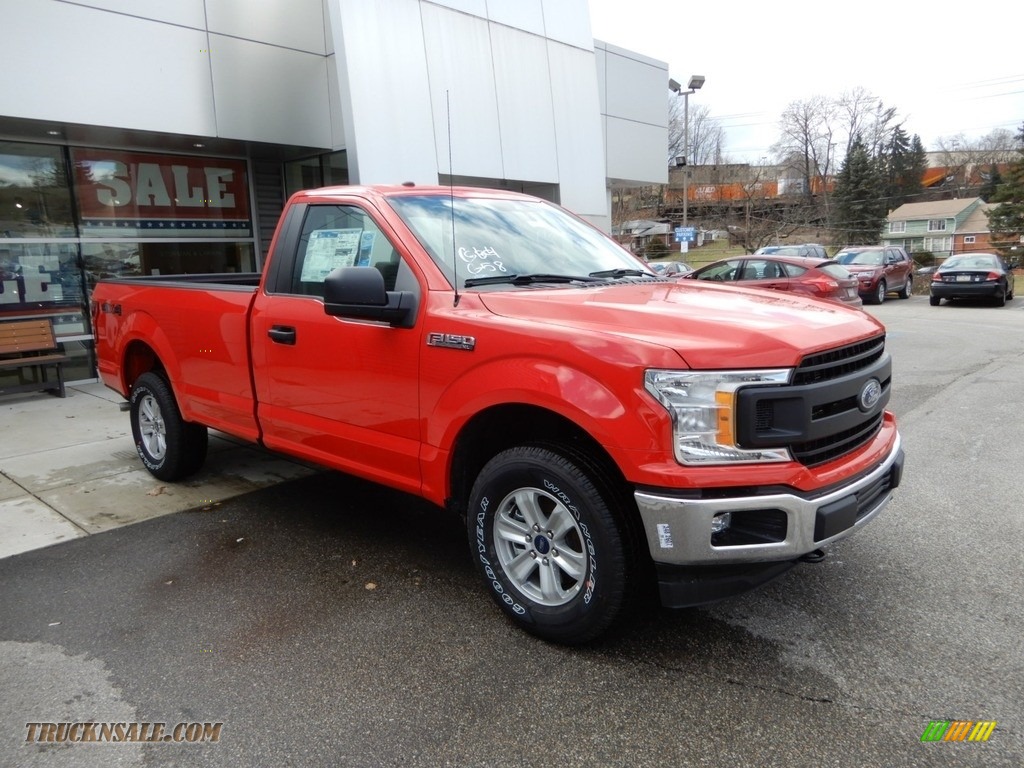 Race Red / Earth Gray Ford F150 XL Regular Cab