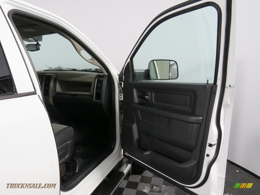 2012 Ram 3500 HD ST Crew Cab 4x4 Dually - Bright White / Dark Slate/Medium Graystone photo #24