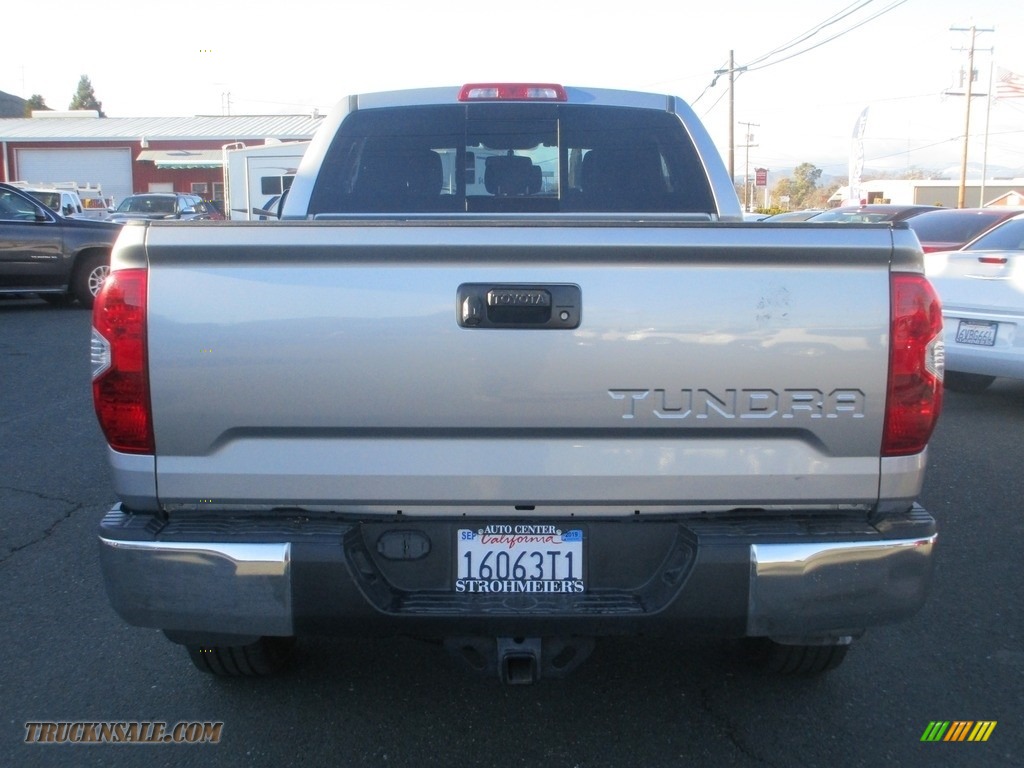 2014 Tundra SR5 Double Cab - Magnetic Gray Metallic / Black photo #6