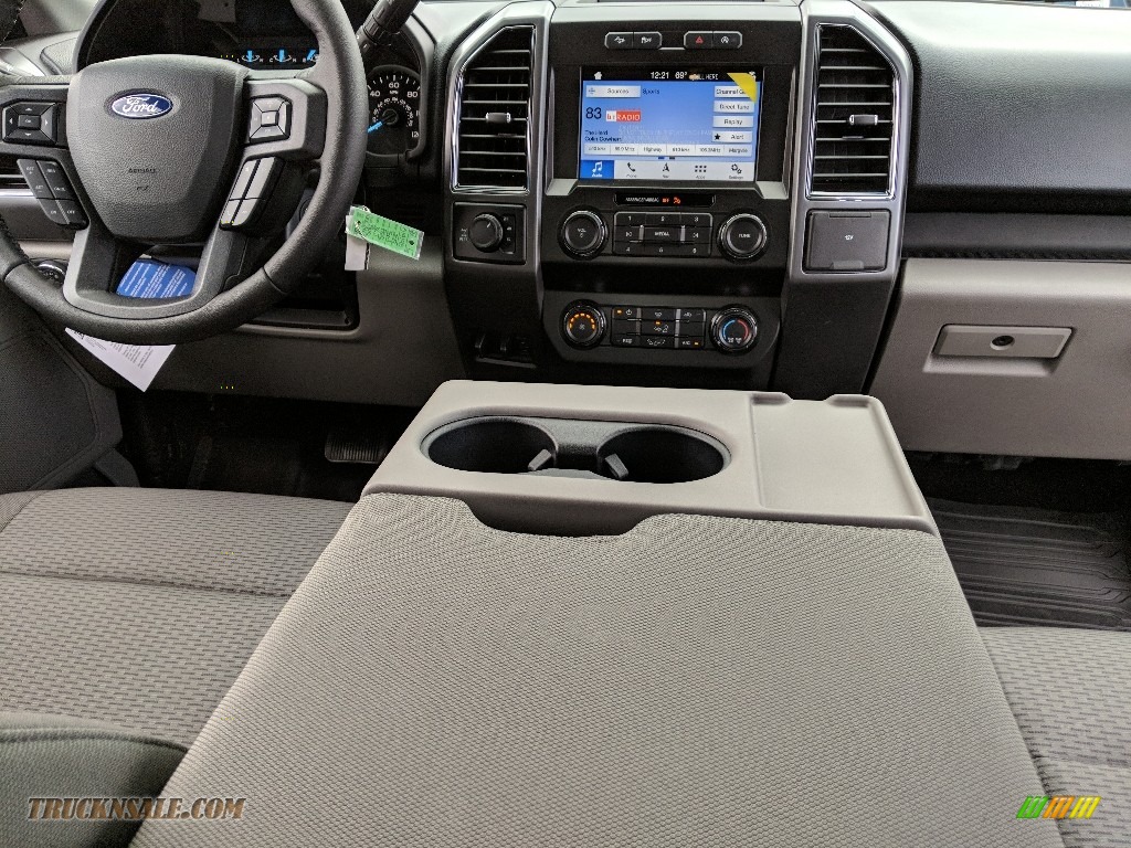 2019 F150 XLT SuperCab 4x4 - Blue Jeans / Earth Gray photo #13