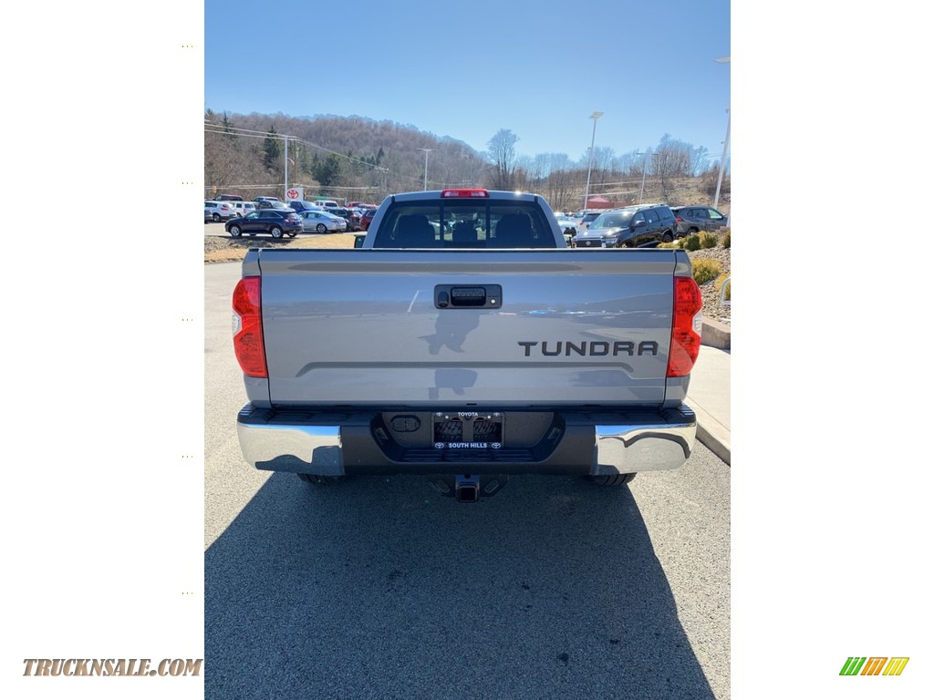 2019 Tundra SR5 Double Cab 4x4 - Cement / Graphite photo #5