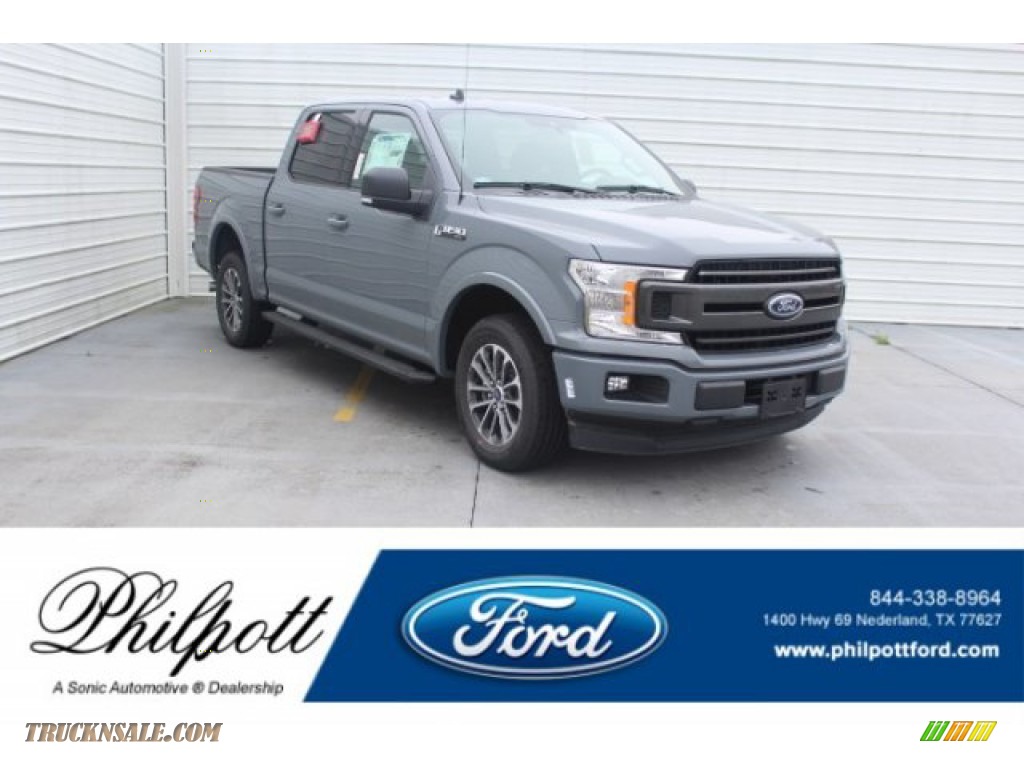 Abyss Gray / Black Ford F150 XLT SuperCrew