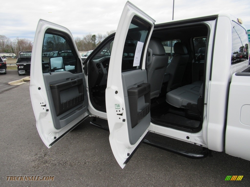 2012 F250 Super Duty XL Crew Cab 4x4 - Oxford White / Steel photo #14