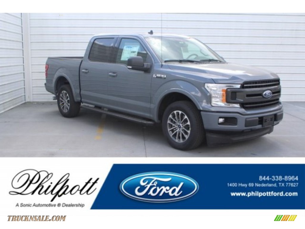 Abyss Gray / Black Ford F150 XLT SuperCrew