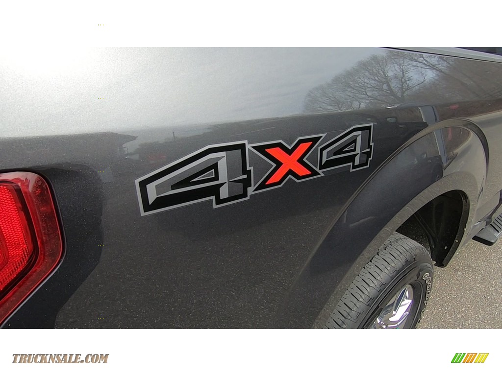 2016 F150 XLT SuperCab 4x4 - Lithium Gray / Black photo #9