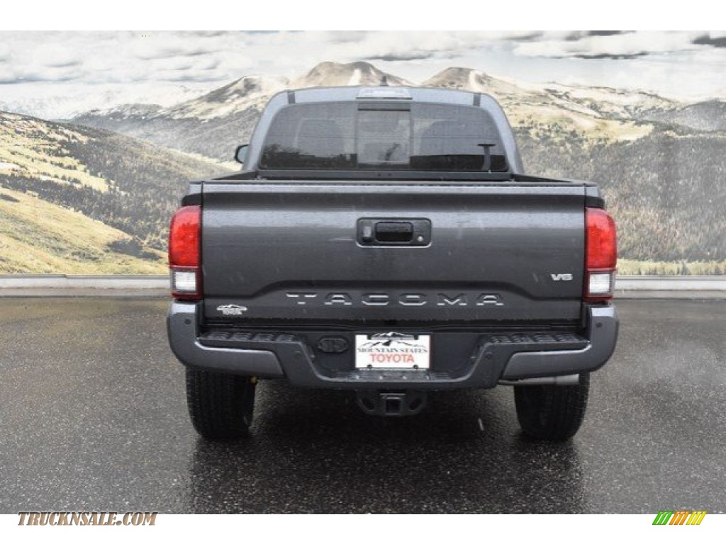2019 Tacoma TRD Off-Road Double Cab 4x4 - Magnetic Gray Metallic / Black photo #4
