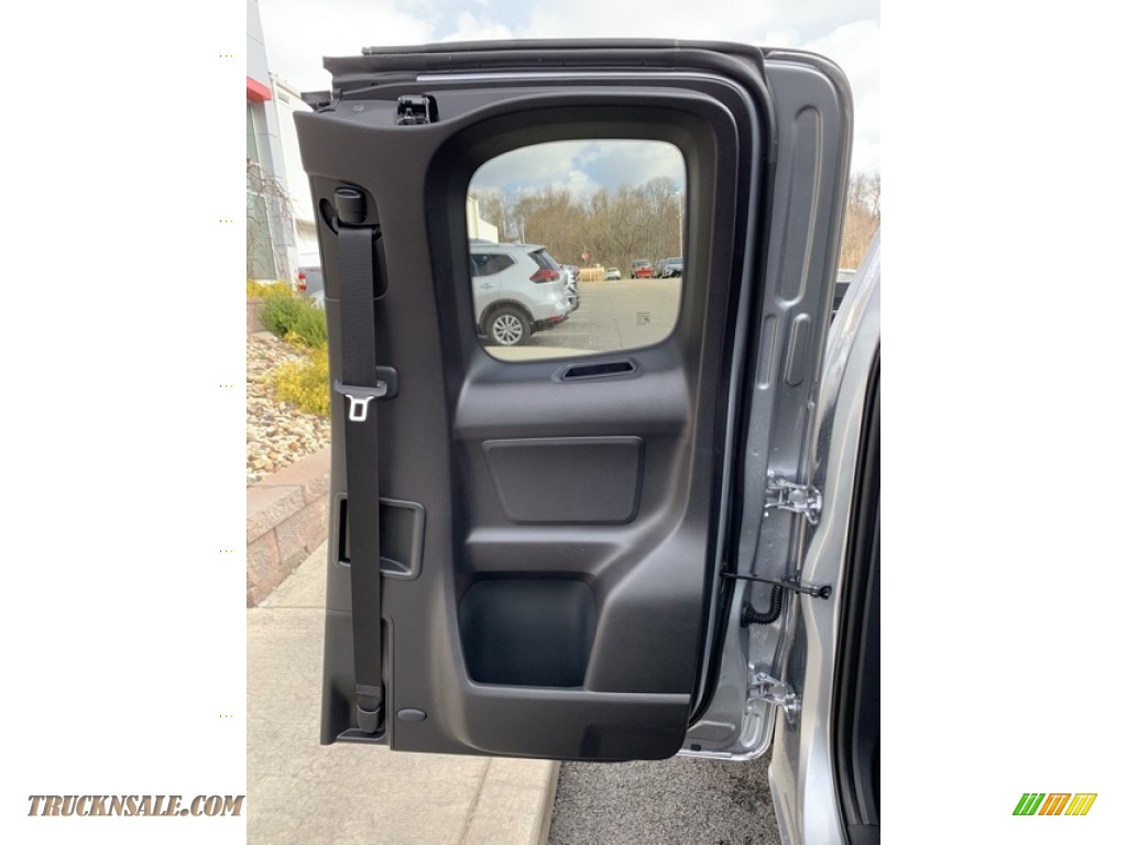 2019 Tacoma SR Access Cab 4x4 - Silver Sky Metallic / Cement Gray photo #18