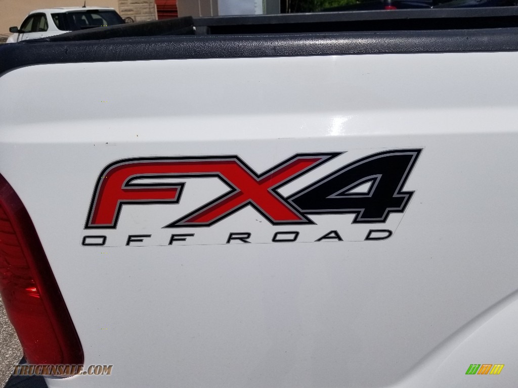 2015 F250 Super Duty XL Crew Cab 4x4 - Oxford White / Steel photo #7