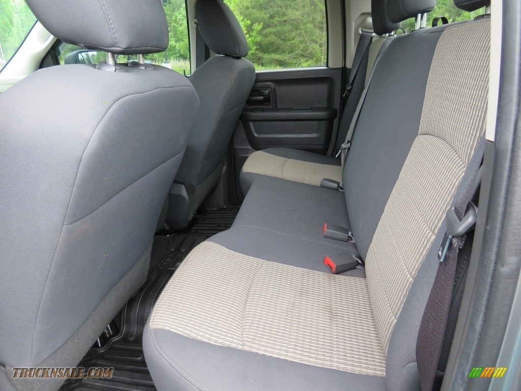 2012 Ram 1500 ST Quad Cab 4x4 - Mineral Gray Metallic / Dark Slate Gray/Medium Graystone photo #23