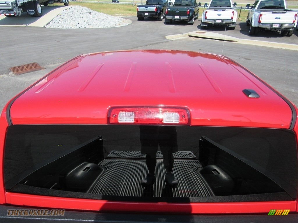 2012 Ram 1500 ST Quad Cab - Flame Red / Dark Slate Gray/Medium Graystone photo #11