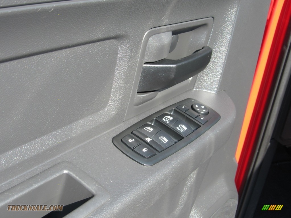 2012 Ram 1500 ST Quad Cab - Flame Red / Dark Slate Gray/Medium Graystone photo #15
