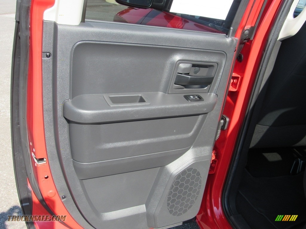 2012 Ram 1500 ST Quad Cab - Flame Red / Dark Slate Gray/Medium Graystone photo #33