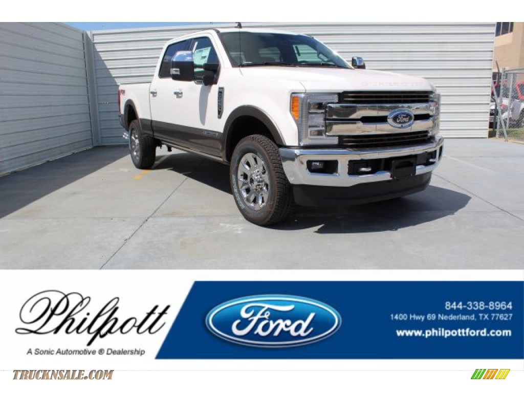 Oxford White / King Ranch Java Ford F250 Super Duty King Ranch Crew Cab 4x4