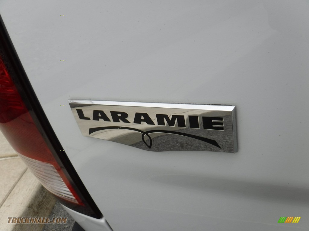 2012 Ram 1500 Laramie Crew Cab 4x4 - Bright White / Light Pebble Beige/Bark Brown photo #14