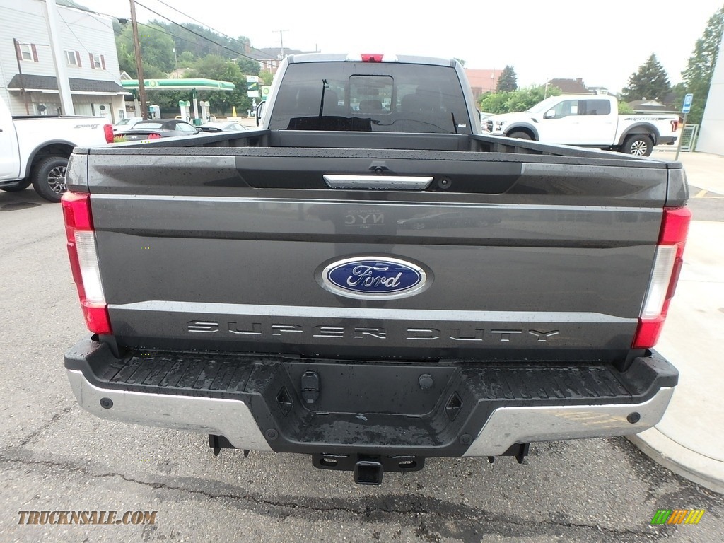 2019 F250 Super Duty Lariat SuperCab 4x4 - Magnetic / Earth Gray photo #6