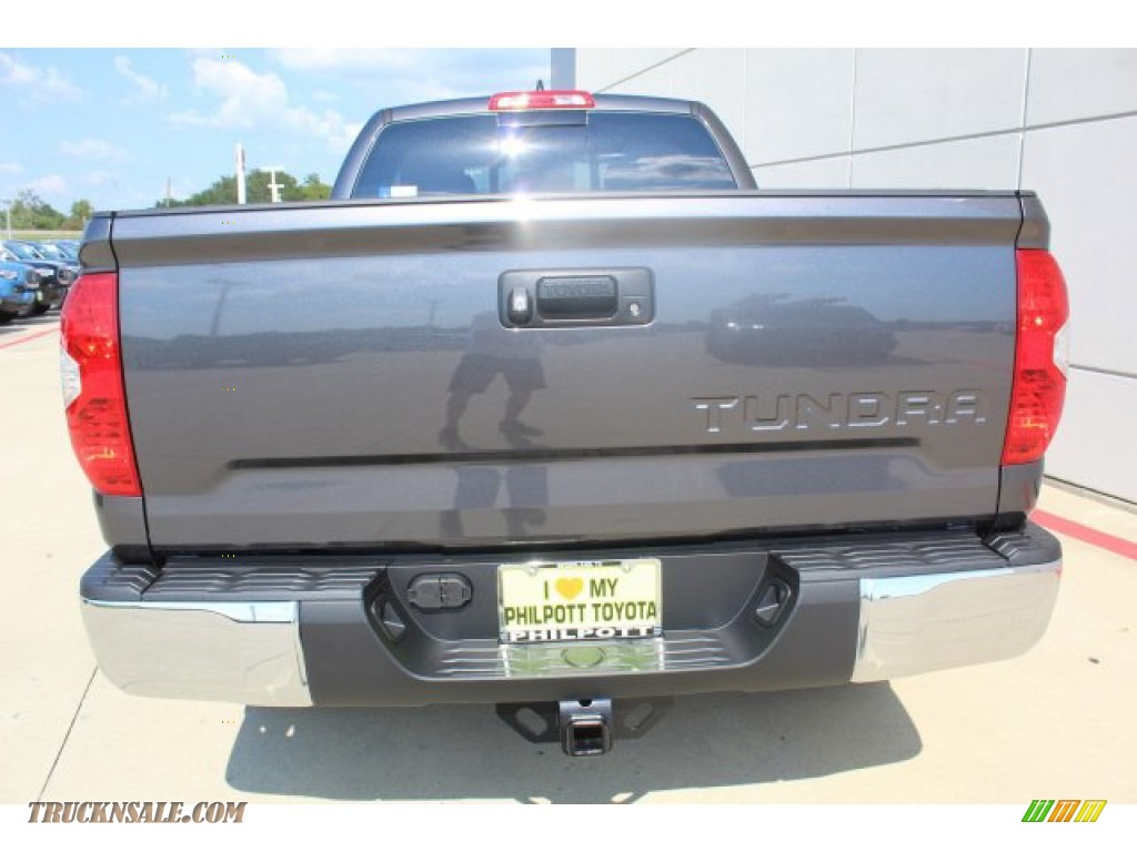 2020 Tundra TSS Off Road Double Cab - Magnetic Gray Metallic / Graphite photo #7