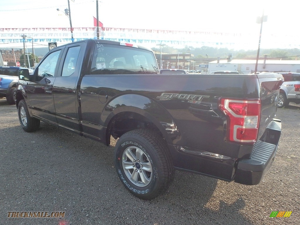 2019 F150 XL SuperCab 4x4 - Magma Red / Earth Gray photo #4