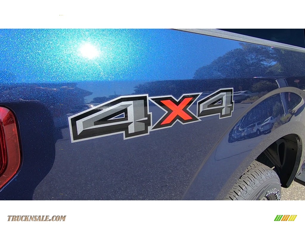 2019 F150 XLT SuperCrew 4x4 - Blue Jeans / Earth Gray photo #9
