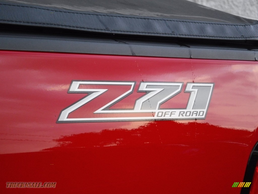 2016 Colorado Z71 Crew Cab 4x4 - Red Hot / Jet Black photo #5