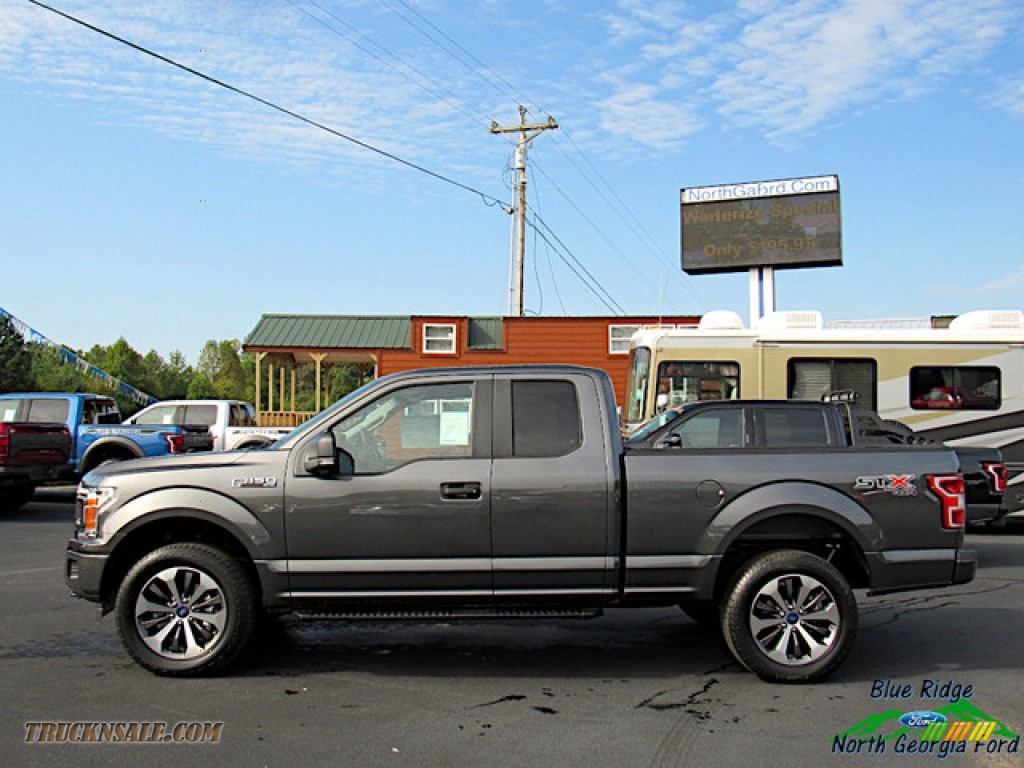 2019 F150 STX SuperCab 4x4 - Magnetic / Earth Gray photo #2