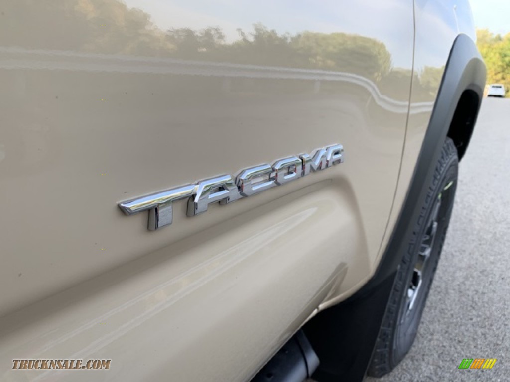 2020 Tacoma TRD Off Road Double Cab 4x4 - Quicksand / TRD Cement/Black photo #31