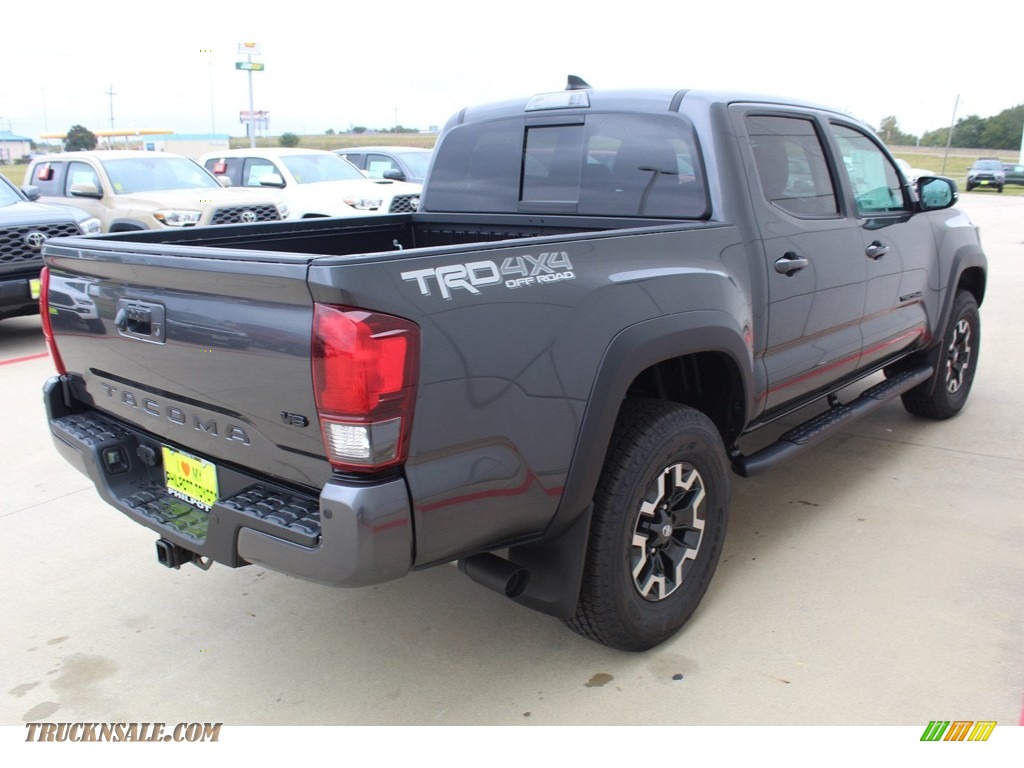 2019 Tacoma TRD Off-Road Double Cab 4x4 - Magnetic Gray Metallic / Cement Gray photo #8