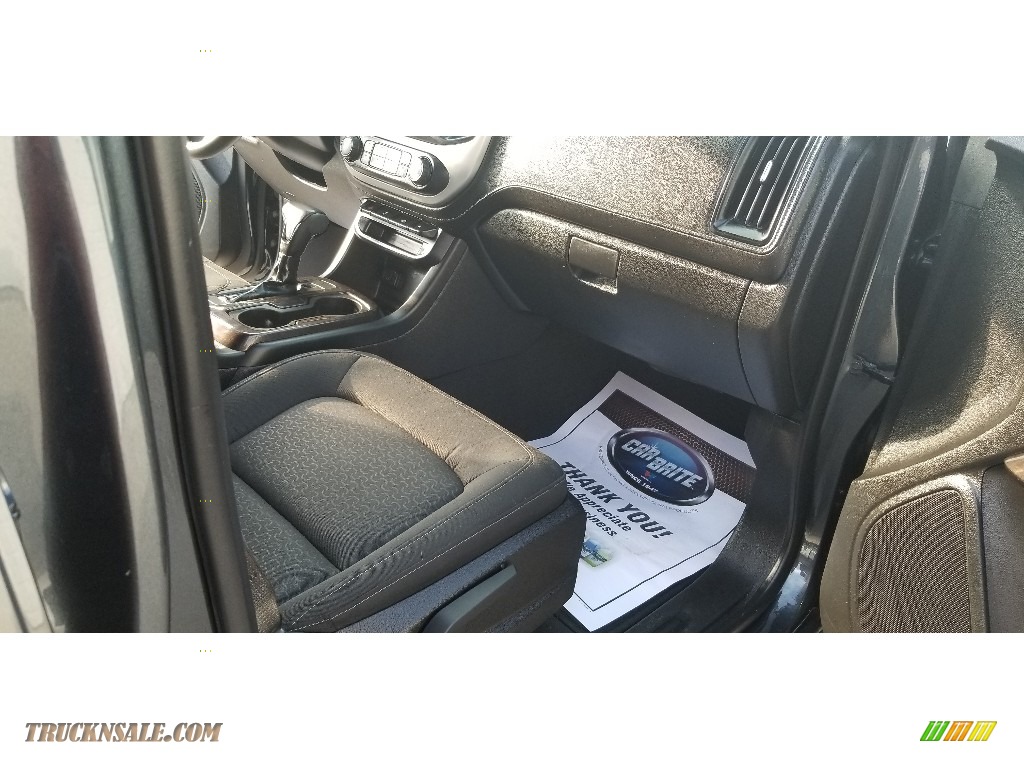 2019 Canyon SLE Crew Cab 4WD - Blue Emerald Metallic / Cocoa/­Dune photo #25