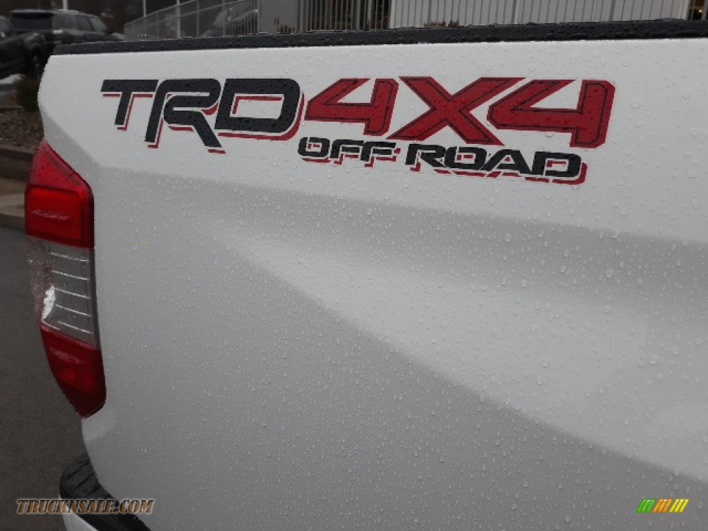 2020 Tundra SR5 Double Cab 4x4 - Super White / Graphite photo #7
