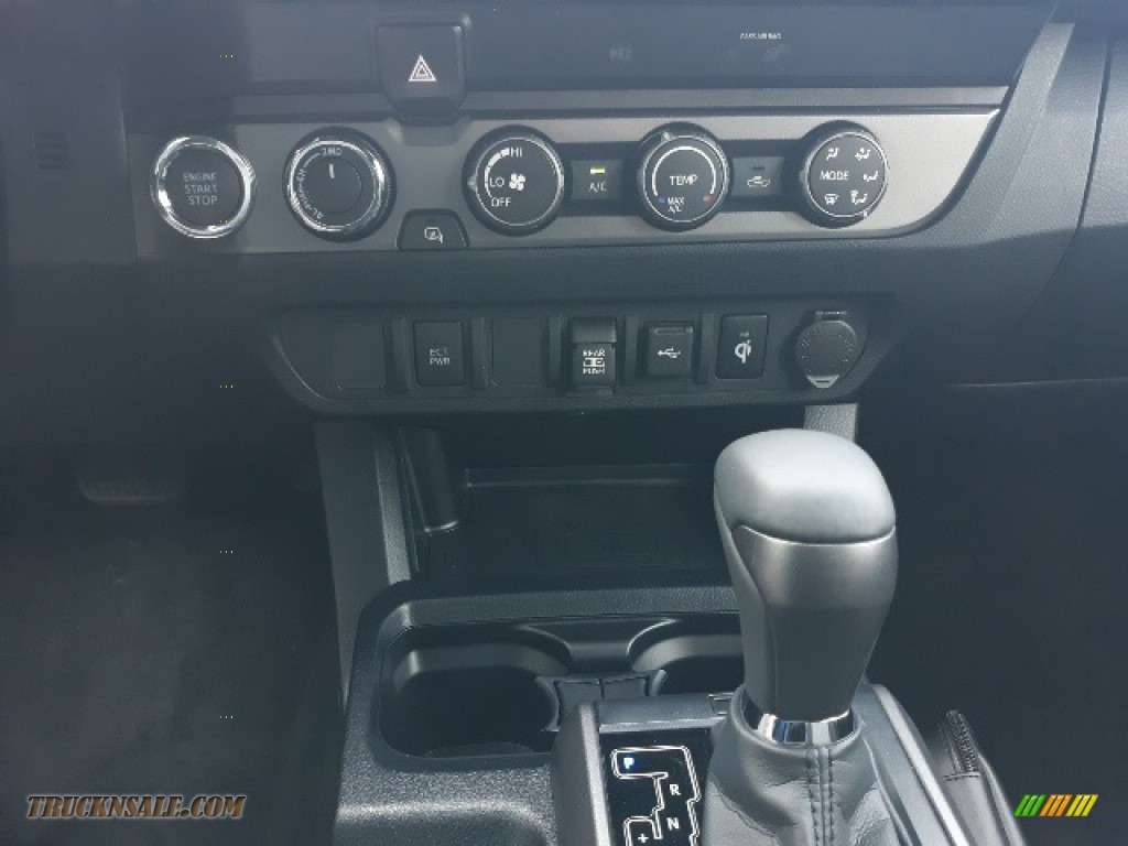 2020 Tacoma TRD Sport Double Cab 4x4 - Super White / TRD Cement/Black photo #16 2020 Tacoma TRD Sport Double Cab 4x4 - Super White / TRD Cement/Black photo #16