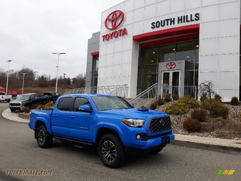 Voodoo Blue / Cement Toyota Tacoma TRD Sport Double Cab 4x4