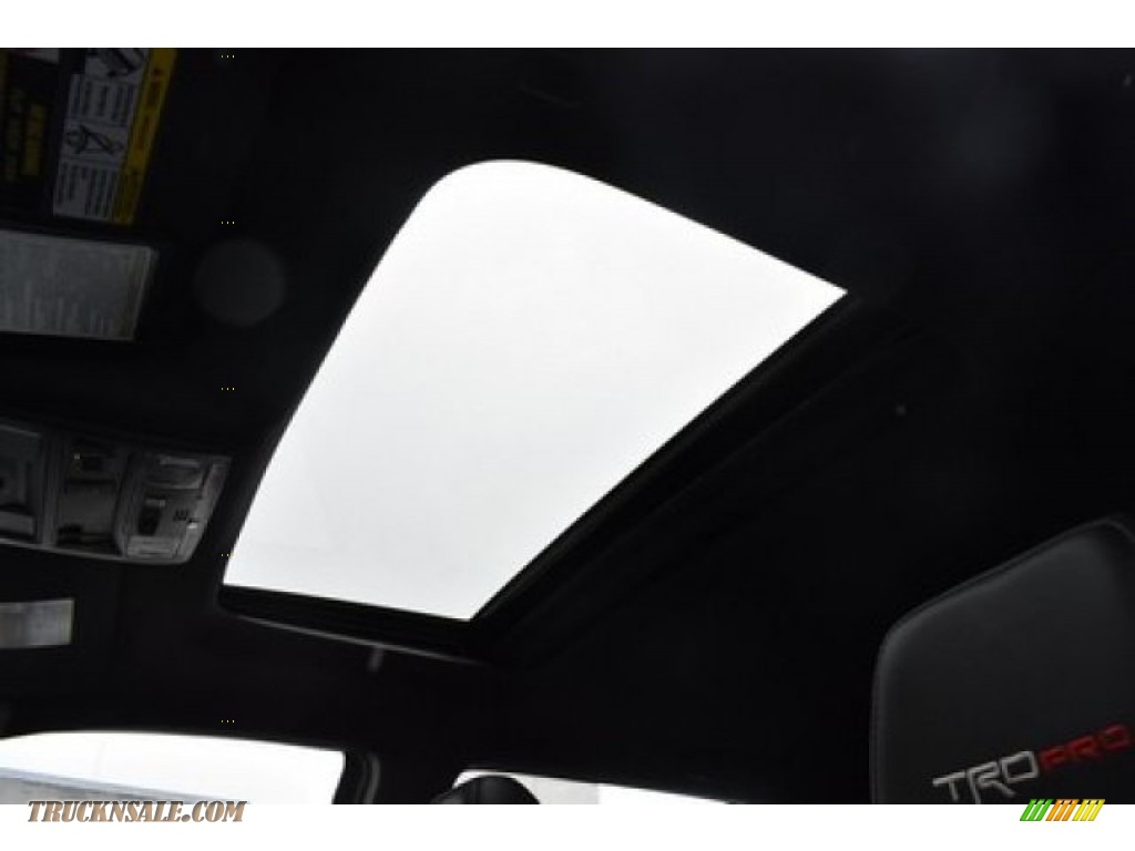 2020 Tacoma TRD Pro Double Cab 4x4 - Midnight Black Metallic / Black photo #8