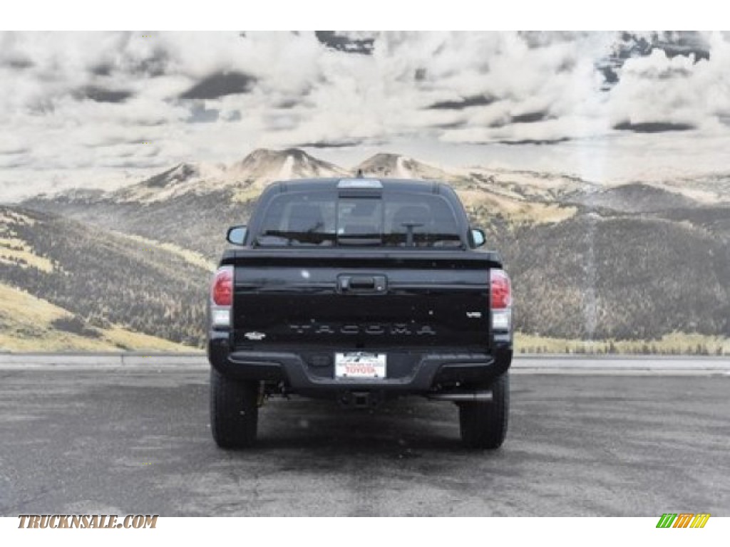 2020 Tacoma TRD Off Road Double Cab 4x4 - Midnight Black Metallic / Cement photo #4