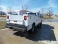 Ford F350 Super Duty XL Regular Cab 4x4 Chassis Utility Truck Oxford White photo #8