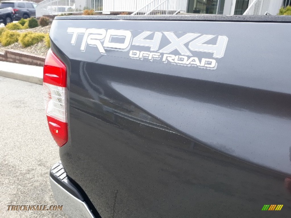 2020 Tundra TRD Off Road CrewMax 4x4 - Magnetic Gray Metallic / Graphite photo #32