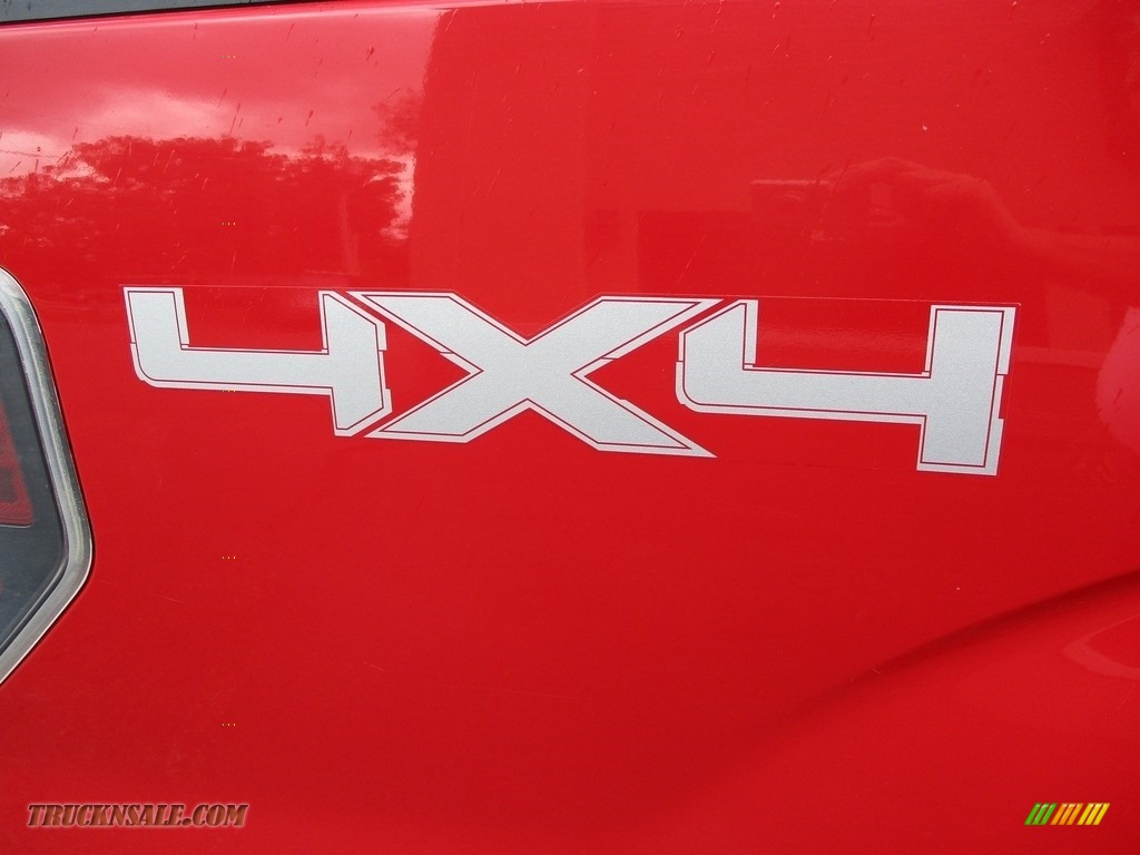 2011 F150 XL SuperCab 4x4 - Vermillion Red / Steel Gray photo #23