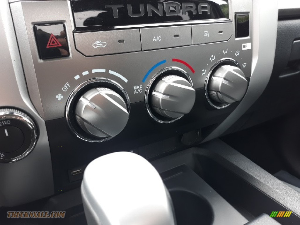 2020 Tundra SR5 Double Cab 4x4 - Super White / Black photo #14