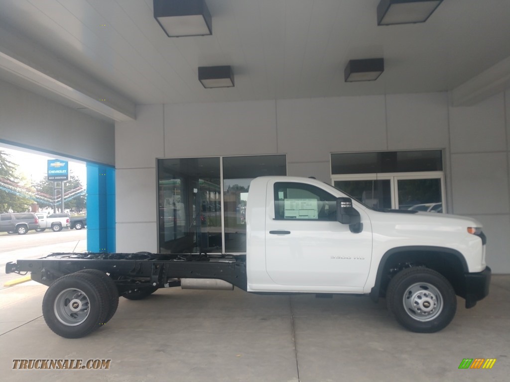 2020 Silverado 3500HD Work Truck Crew Cab 4x4 Chassis - Summit White / Jet Black photo #3