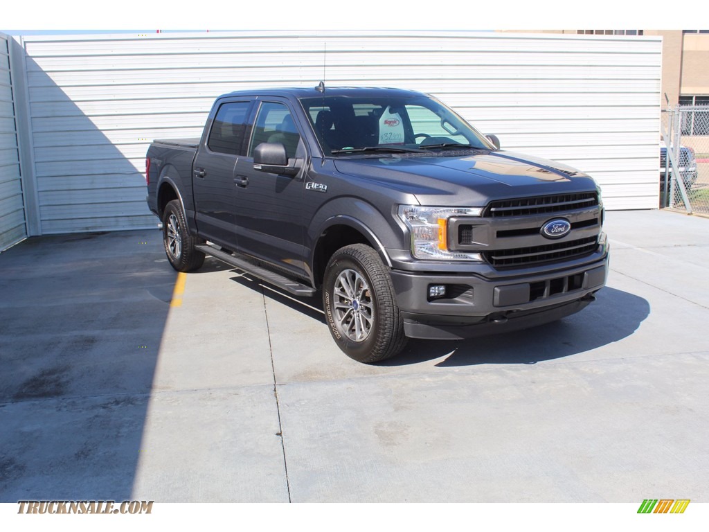 2018 F150 XLT SuperCrew 4x4 - Lead Foot / Special Edition Black/Red photo #2