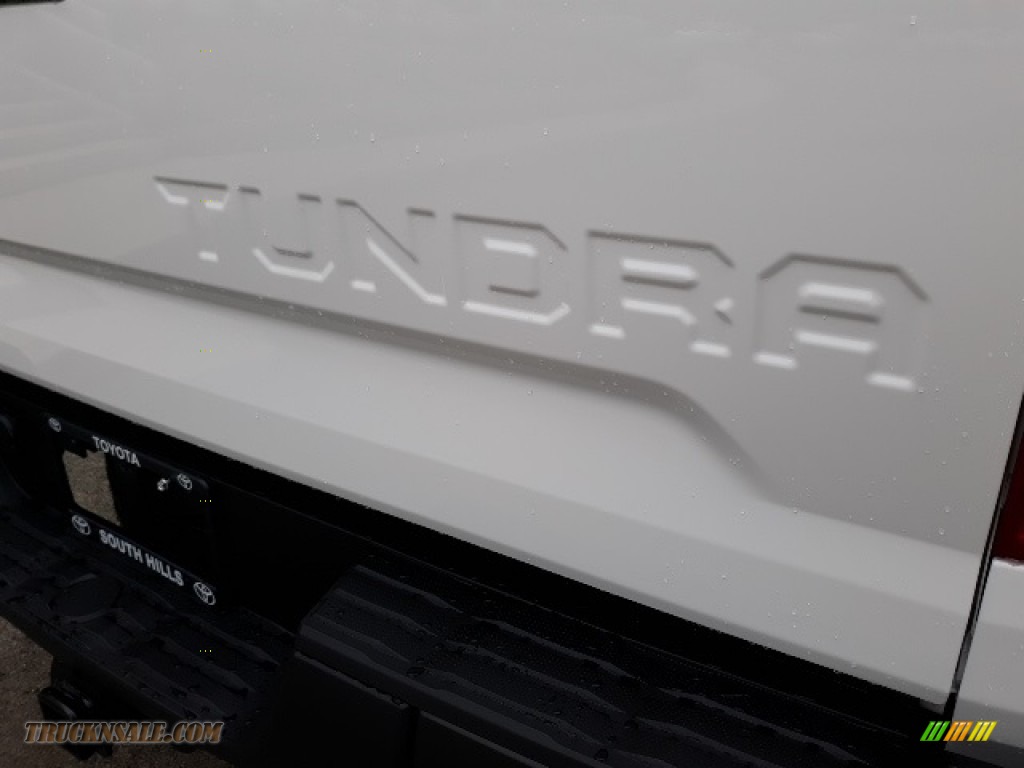 2020 Tundra SR Double Cab 4x4 - Super White / Graphite photo #30