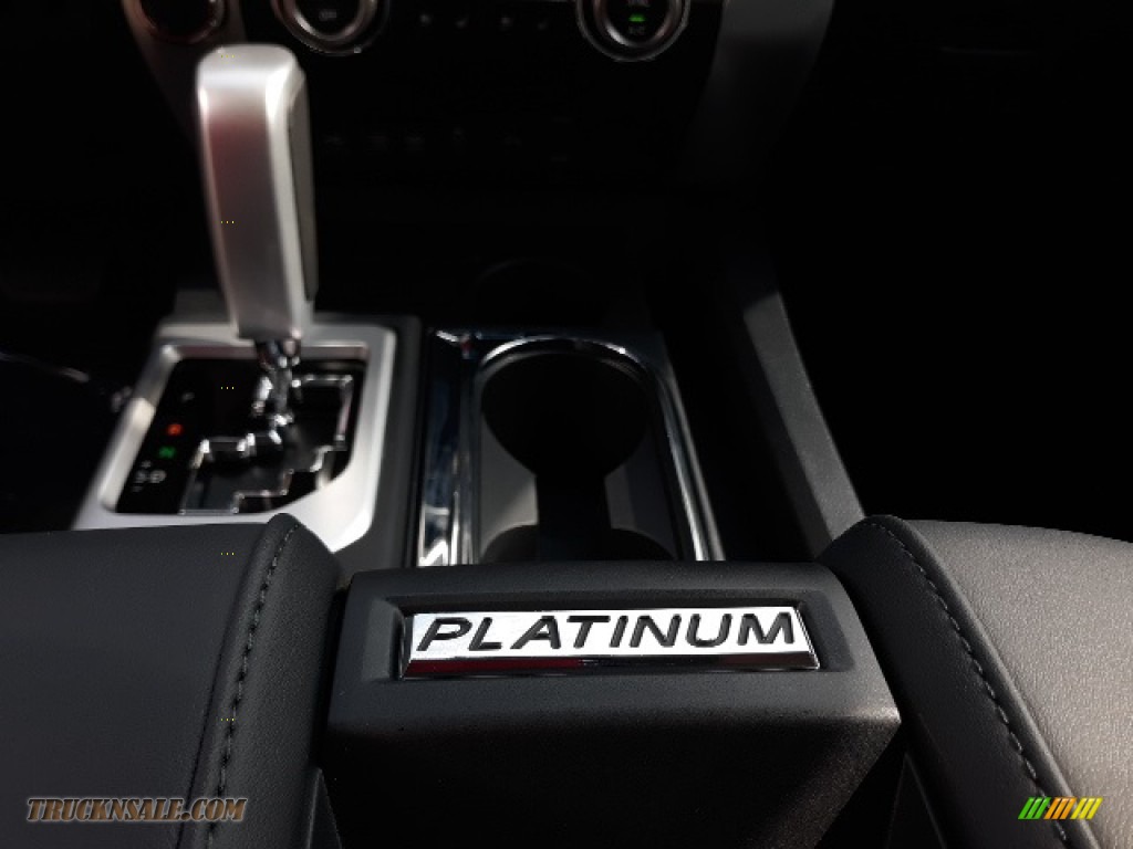 2020 Tundra Platinum CrewMax 4x4 - Super White / Black photo #18