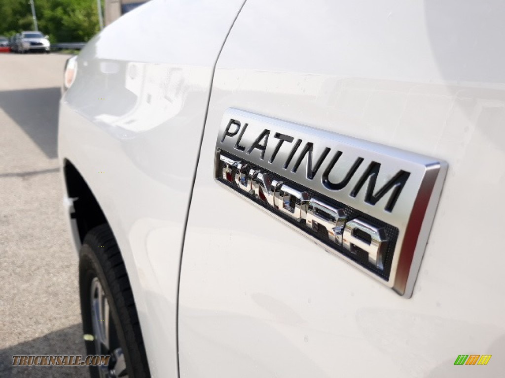 2020 Tundra Platinum CrewMax 4x4 - Super White / Black photo #45