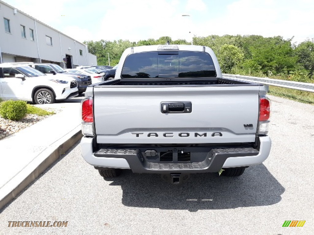 2020 Tacoma TRD Sport Double Cab 4x4 - Cement / TRD Cement/Black photo #25