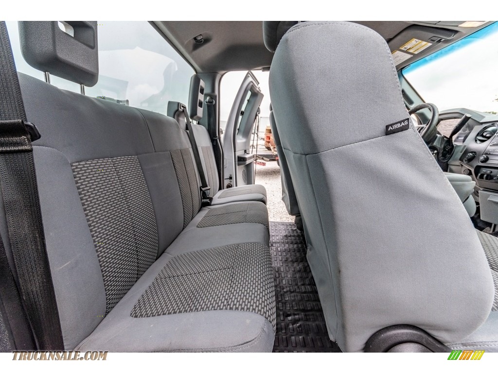 2015 F250 Super Duty Lariat Super Cab 4x4 - Oxford White / Adobe photo #29