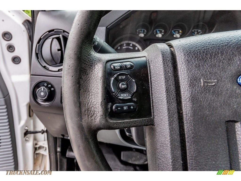 2015 F250 Super Duty Lariat Super Cab 4x4 - Oxford White / Adobe photo #38