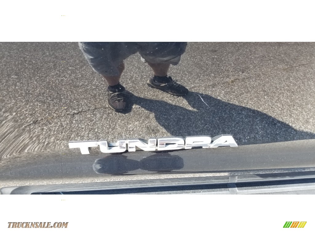 2011 Tundra Limited CrewMax 4x4 - Black / Graphite Gray photo #11