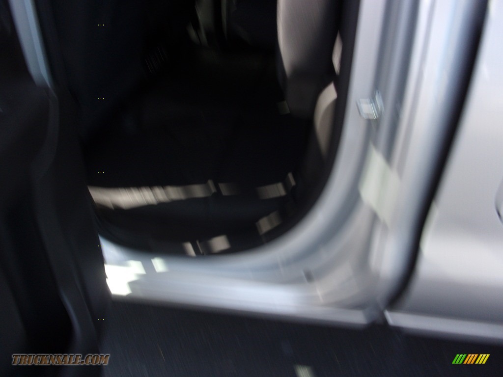 2020 Silverado 1500 LT Double Cab 4x4 - Silver Ice Metallic / Jet Black photo #17